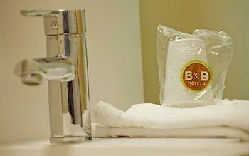 מלון Rouen Saint-Étienne-du-Rouvray