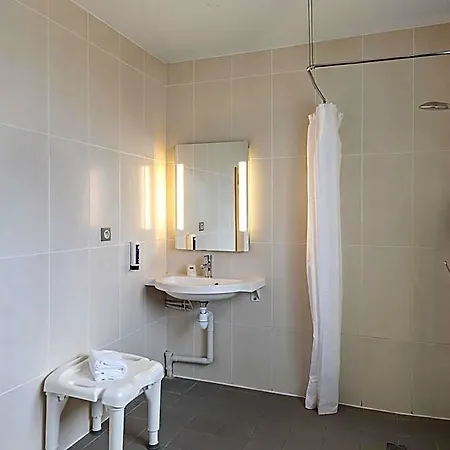Hotel Rouen Saint-étienne-du-rouvray 2*