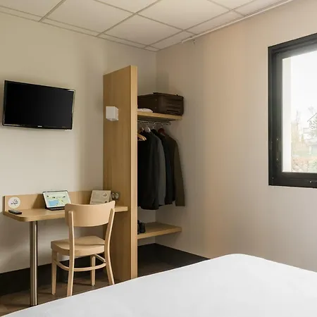 فندق Rouen 2*