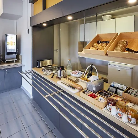 Rouen מלון Saint-Étienne-du-Rouvray