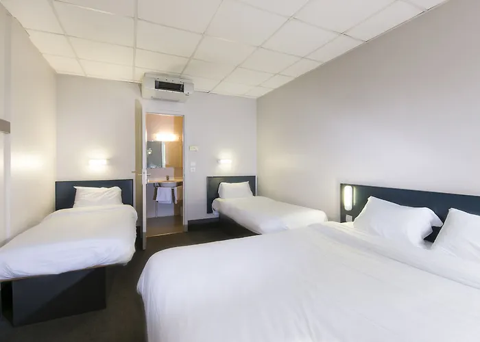 Rouen 2* Saint-Étienne-du-Rouvray